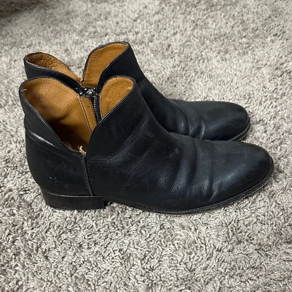 Frye Black Leather Ankle Boots - Picture 2 of 7